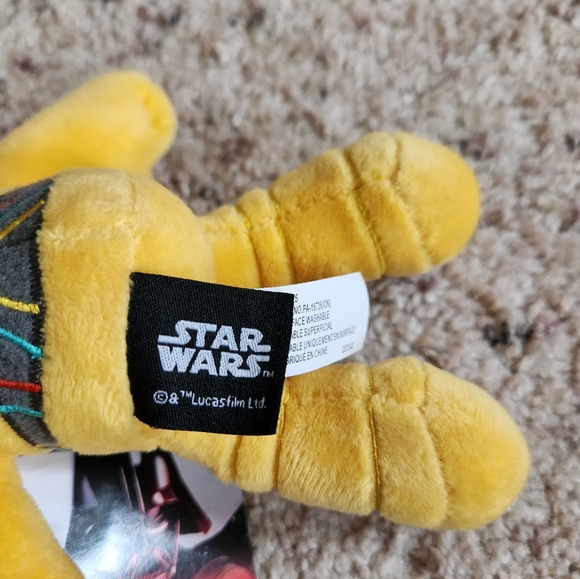 Star wars Disney C-3PO plush - New with tags - Picture 5 of 8